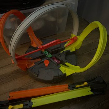 Hot Wheels Ensemble de pistes Roto Revolution FDF26