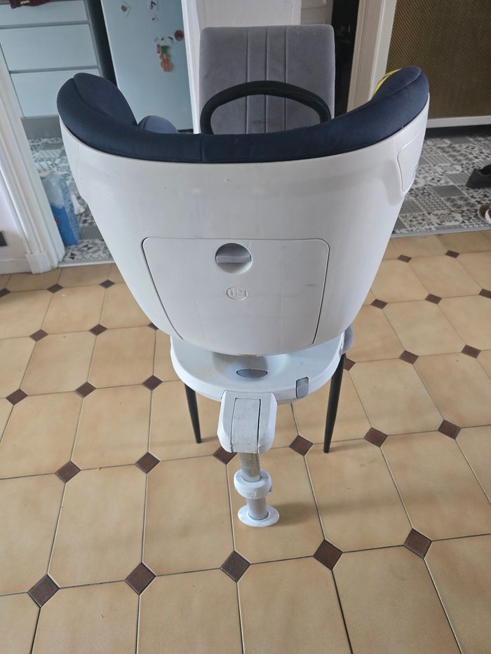 Siège auto isofix rotatif Britax Römer - photo numéro 6