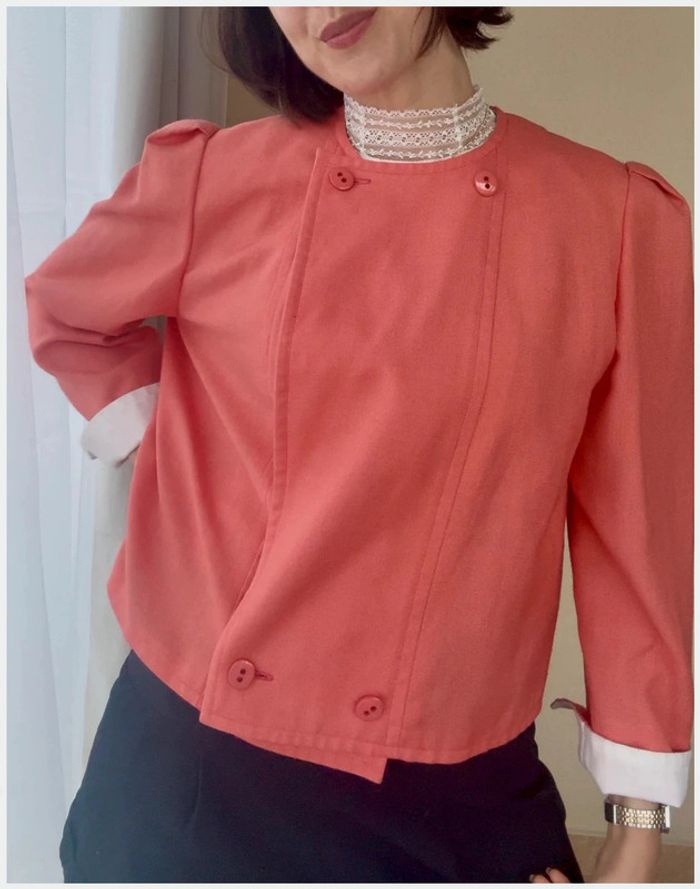 Veste courte vintage corail et blanche très bon état - photo numéro 6