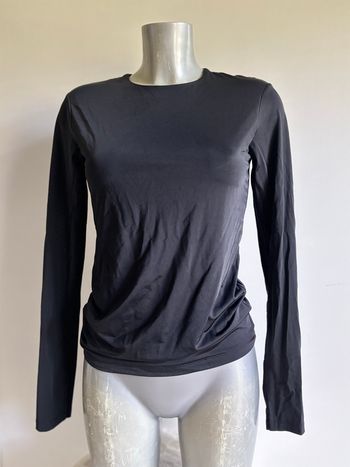 Haut noir basique 