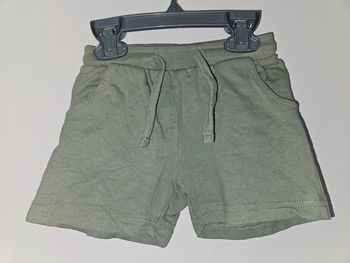 Short bébé