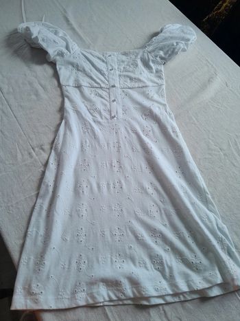 Robe broderie anglaise Asos Design neuve sans etiquette