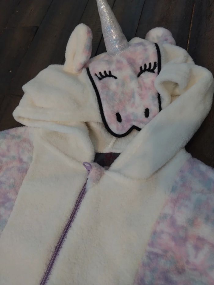 Combinaison pyjama animal licorne 10 ans - photo numéro 3