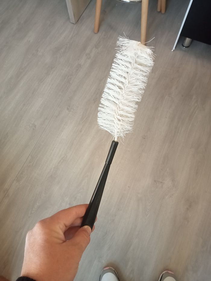 Lot biberons Philips AVENT + autres marques + goupillon - photo numéro 7