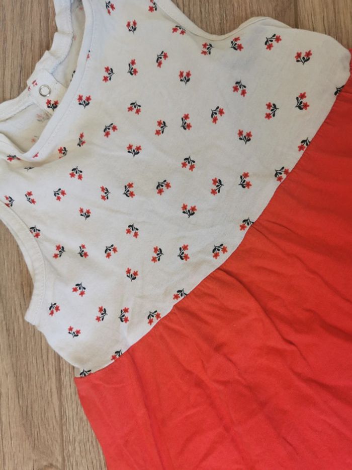 Robe fleurie 36 mois - photo numéro 5
