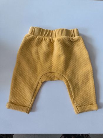 Pantalon jaune orchestra 3 mois