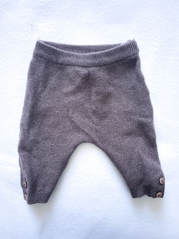 Pull + Pantalon 1mois - photo numéro 2