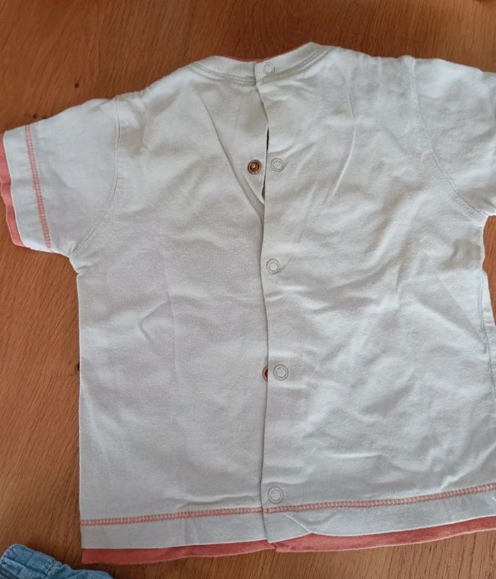Ensemble short et t-shirt taille 1 an en très bon état - photo numéro 4