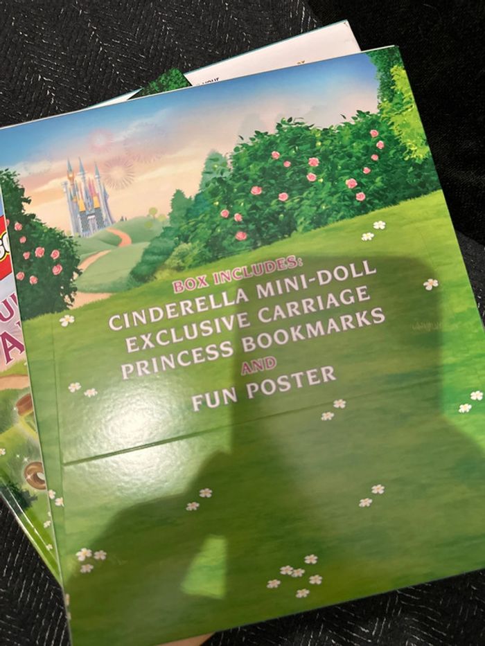 Set Lego Disney Princesse, 5005655, Cendrillon et son carrosse avec livre contenant des montages - photo numéro 3