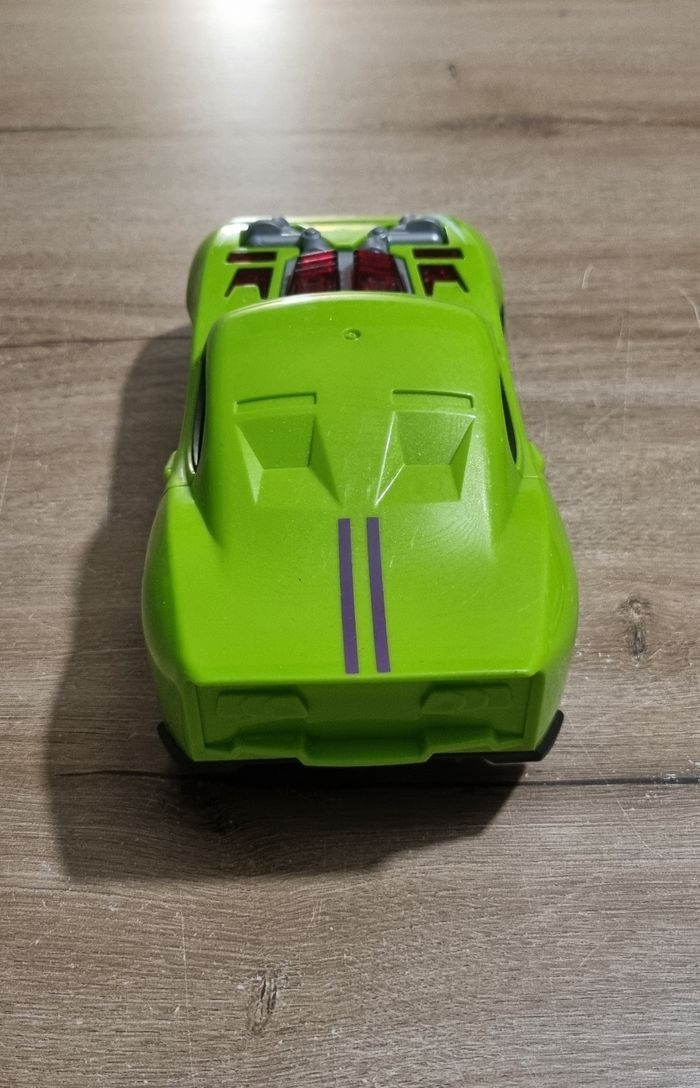 Voiture de friction sonore et lumineuse - photo numéro 8
