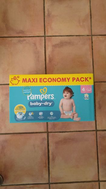 1 maxi economy pack Pampers baby dry taille 4