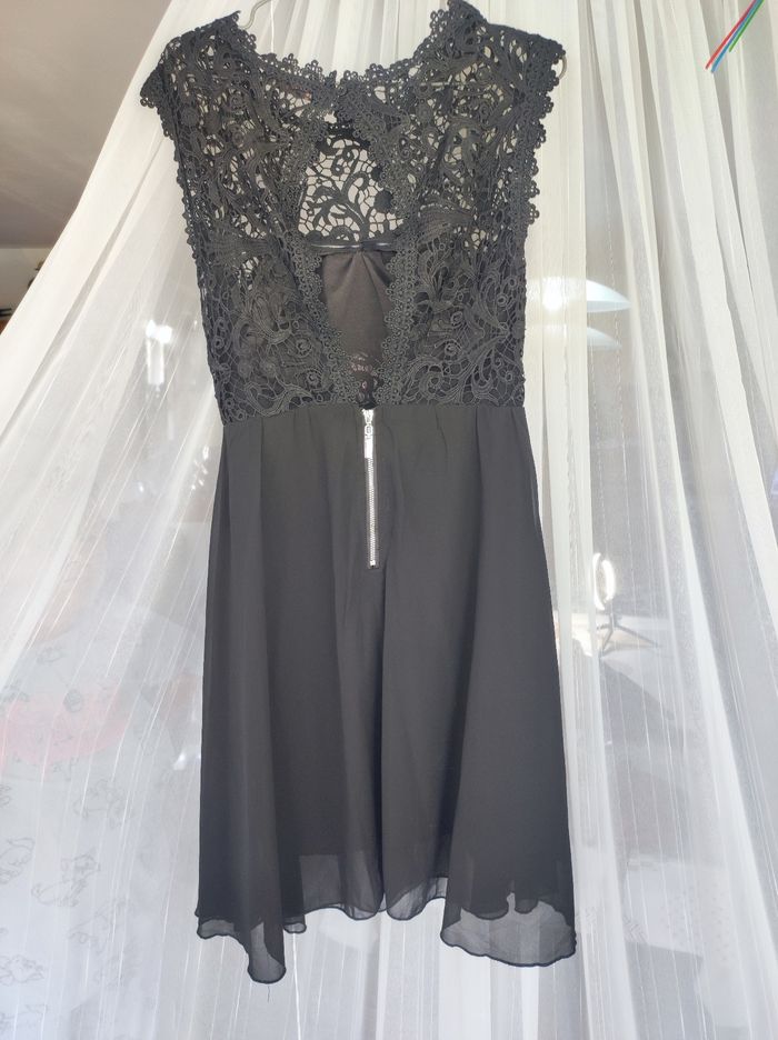 Robe noir Taille S - photo numéro 2