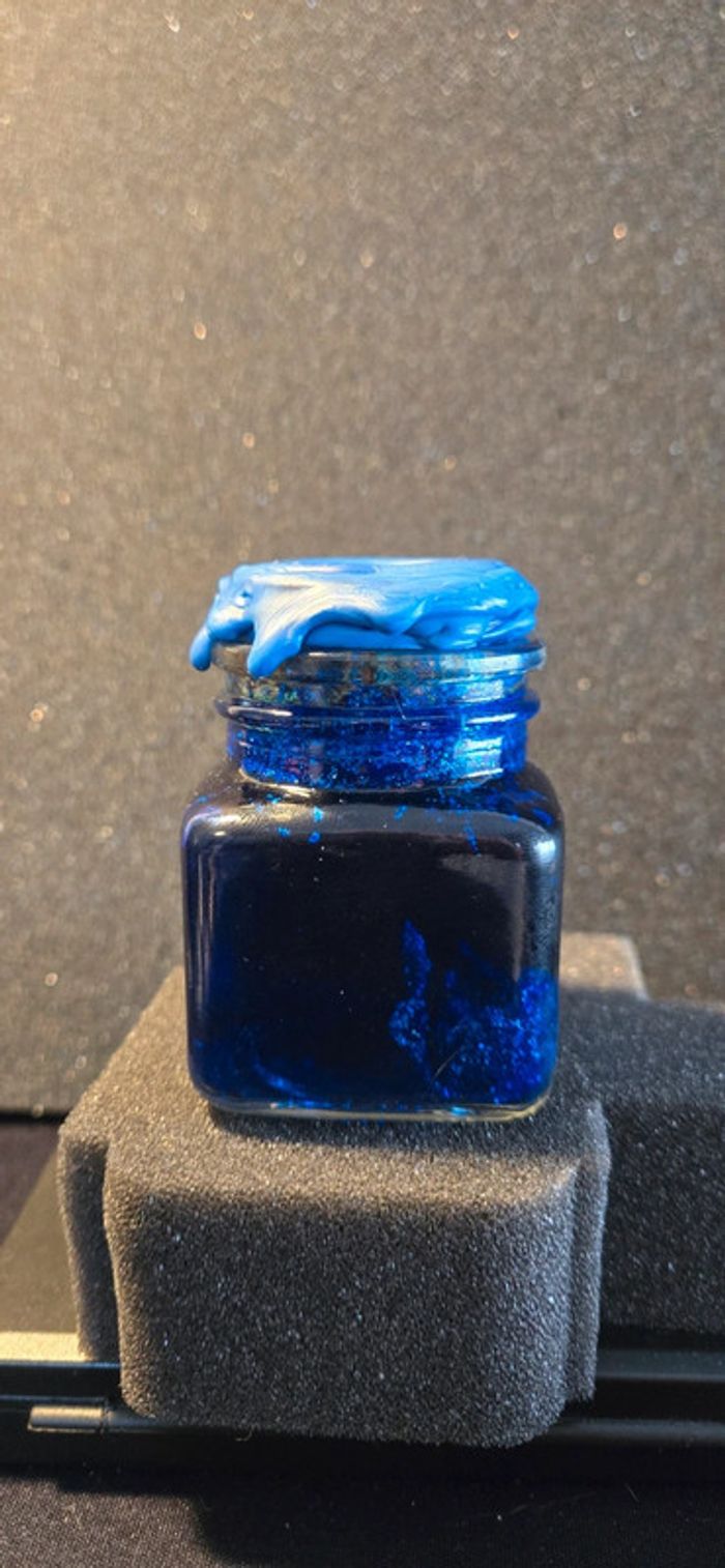 Potion magique de sorcière avec dé magique - photo numéro 3