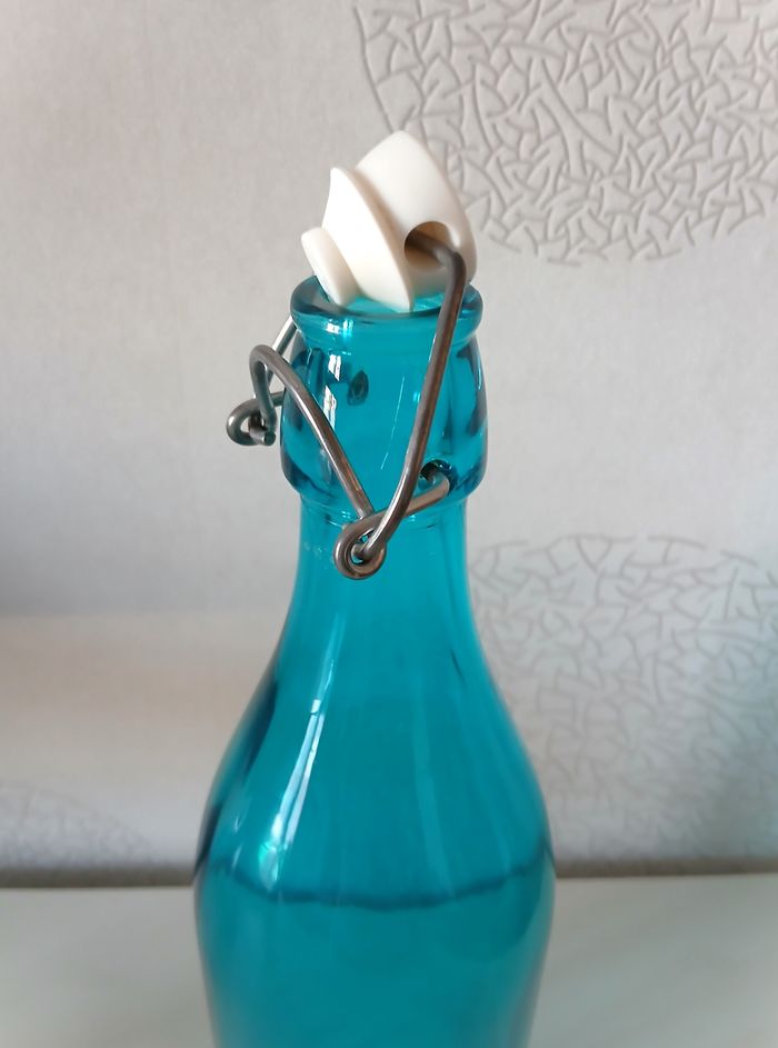 Bouteille en verre turquoise, Bormioli Rocco - photo numéro 3