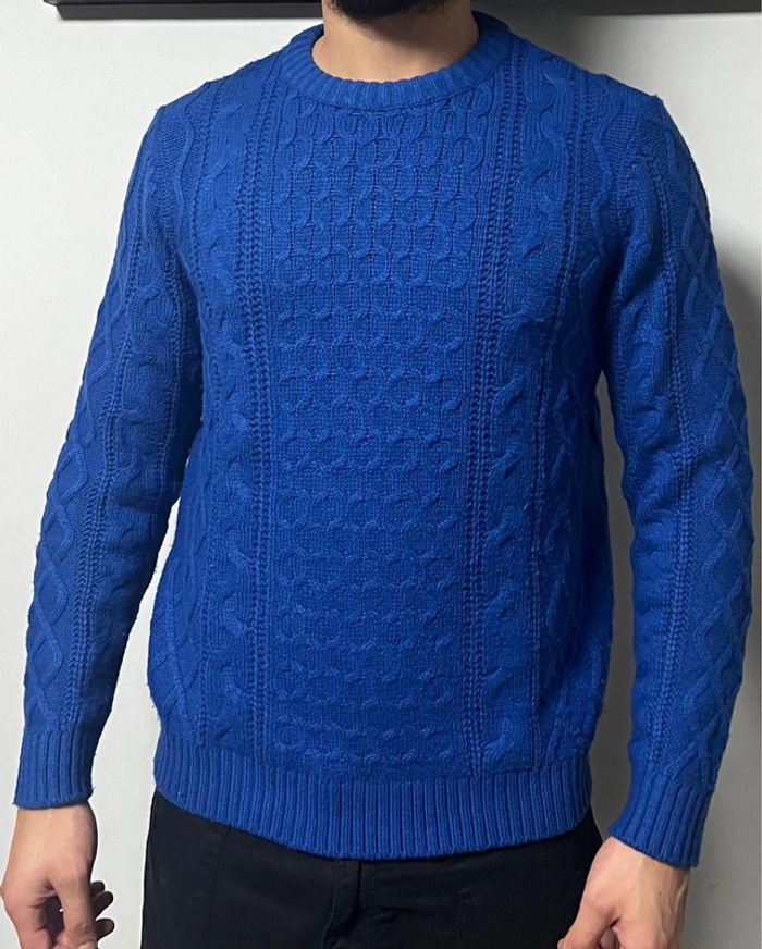 Pull bershka bleu électrique - photo numéro 2