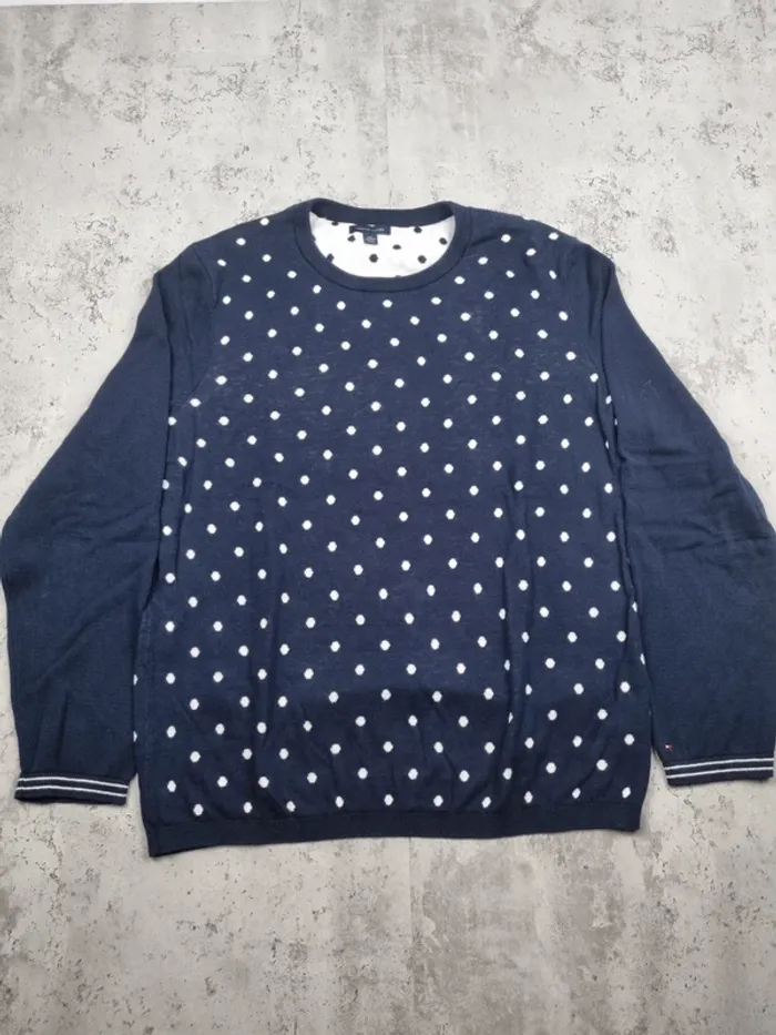 Pull bleu marine à pois blancs Tommy Hilfiger – Taille XXL/XL Femme (mesures en photos) - photo numéro 3