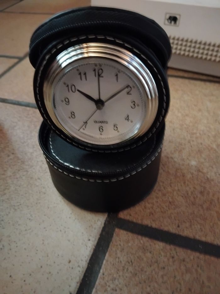 Lot de réveil  voyages - photo numéro 4