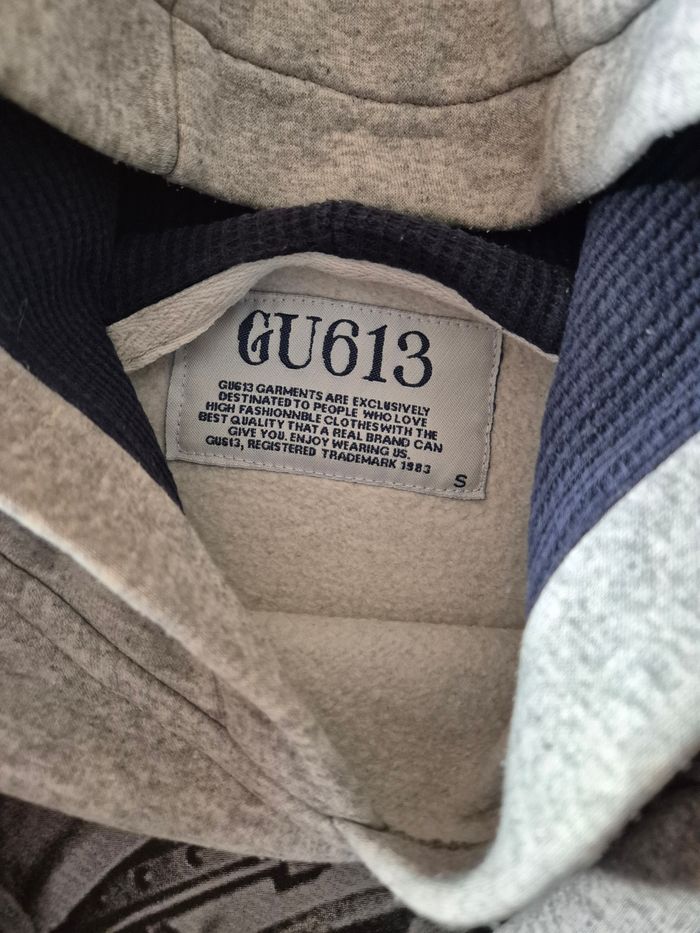 Pull à capuche - Taille S - photo numéro 4