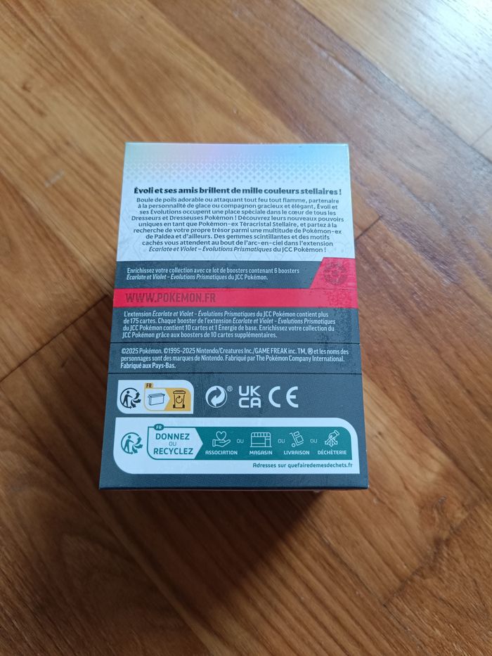 Pokémon - Bundle Evolutions Prismatiques EV8.5 - photo numéro 3