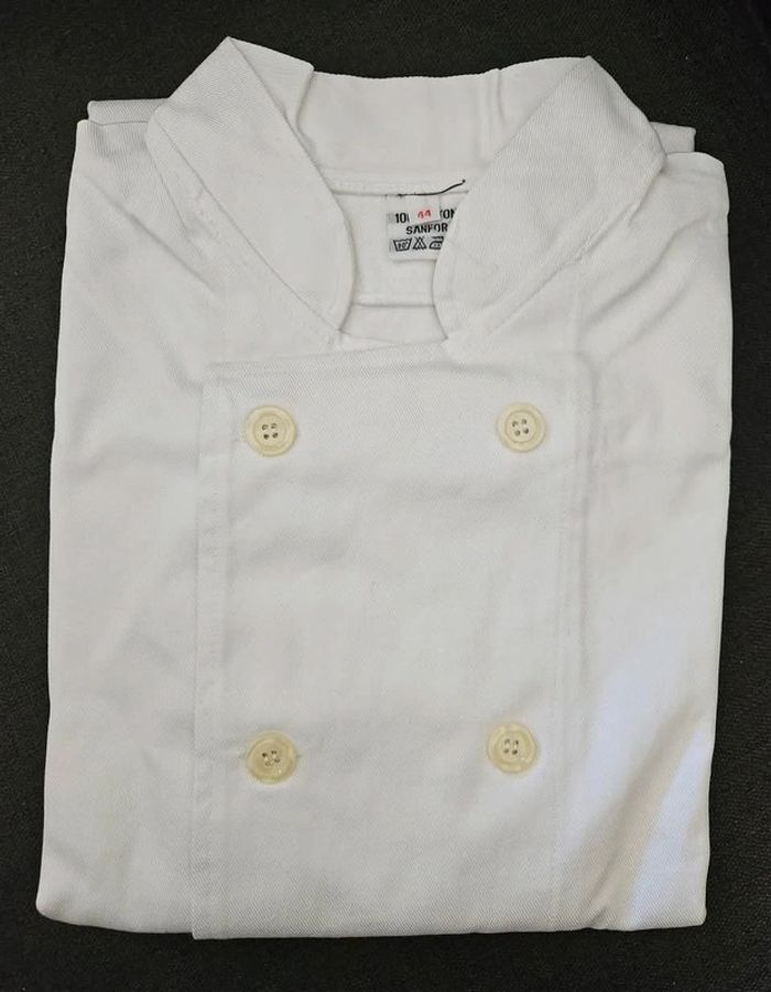 Veste de cuisinier
Bragard.
Taille : 44
Neuve - photo numéro 2