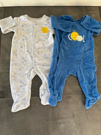 Lot de 2 pyjamas 6 mois