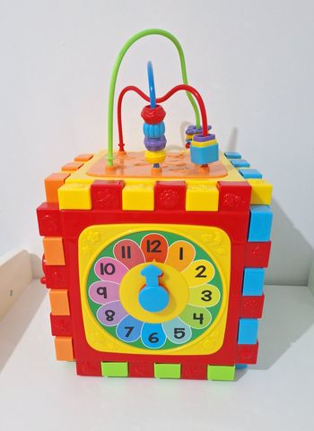 Cube multi-activités 