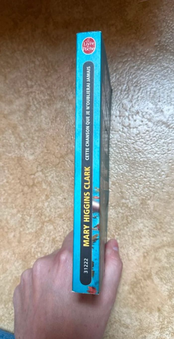 Livre - photo numéro 3