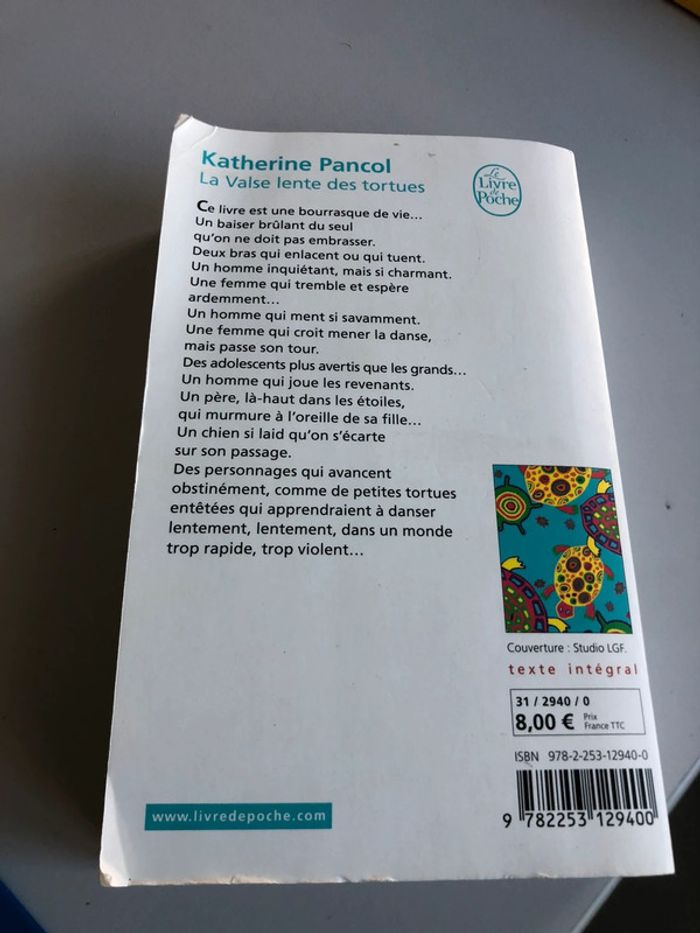 La Valse lente des tortues de K. Pancol - photo numéro 2