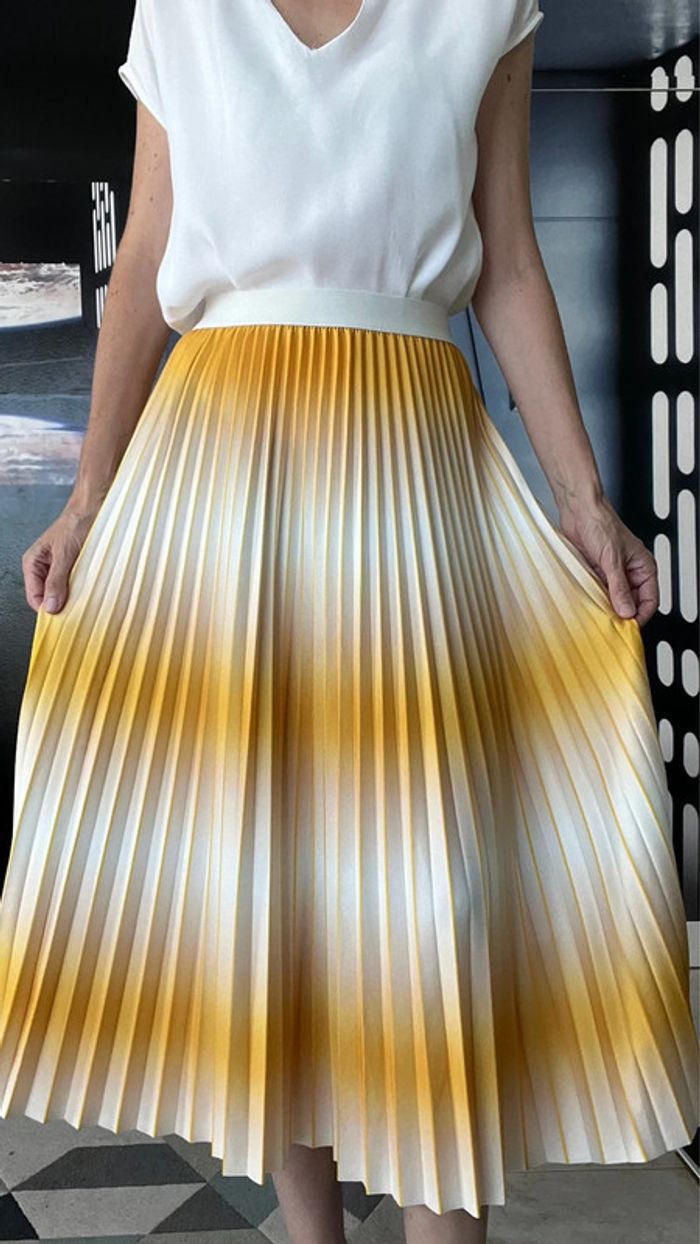 Jupe plissée dégradé jaune - photo numéro 4