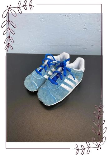 Petite baskets Gazelle Adidas bleu 19 bébé