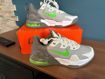 Nike air max alpha trainer 5 pointure 38,5