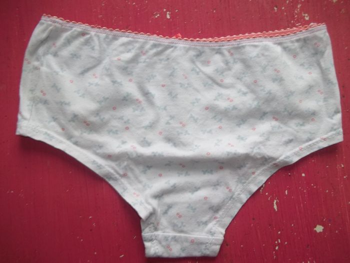 Lot 3 shorties La Redoute 138/150 cm - photo numéro 5