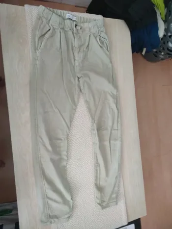 Pantalon souple 11 12 ans kaki clair Zara