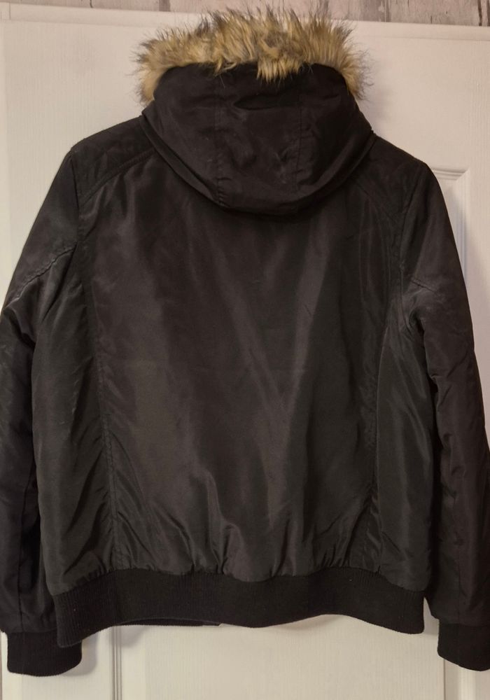 Blouson femme avec capuche en fourrure synthétique - photo numéro 2