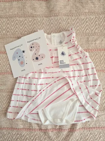 Robe barboteuse blanche coeur "je t'aime" petit bateau 12 mois neuve