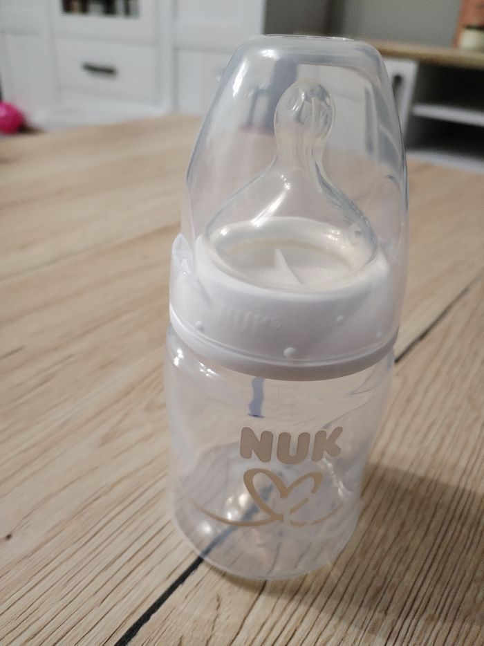 Biberon nuk - photo numéro 2