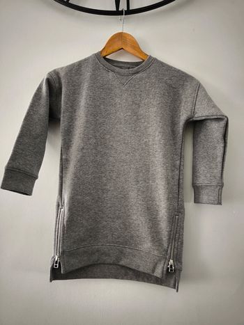 Robe pull sweat taille 5 ans neuf