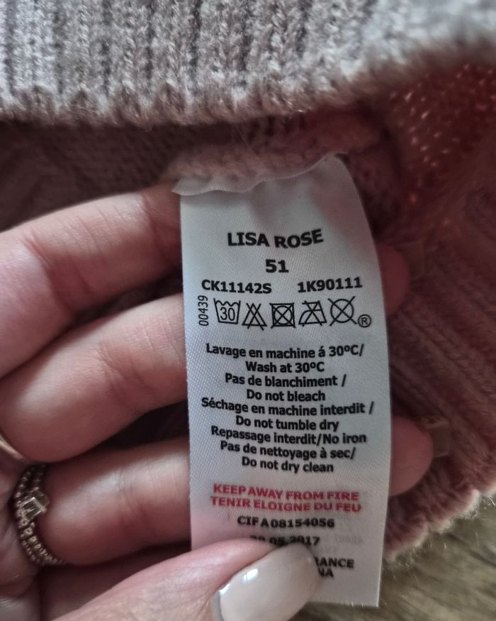 Bonnet pompons - photo numéro 3