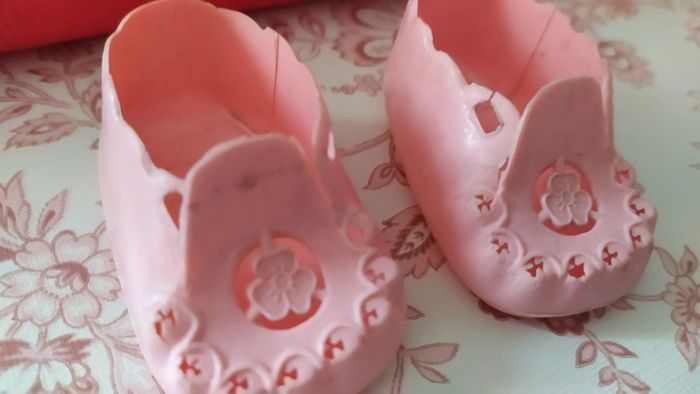 chaussure poupée famosa vintage rose - photo numéro 4