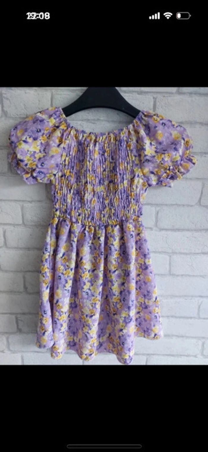 Robe taille 6 ans - photo numéro 2