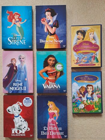Lot de 8 DVD DISNEY PRINCESSES / " Les grands classiques Disney "