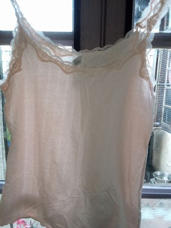 Top bretelles dentelle