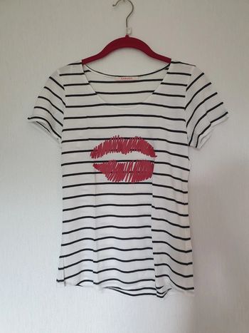 T shirt marin avec bouche Camaieu S