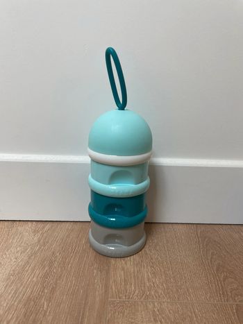Boîte doseuse de lait