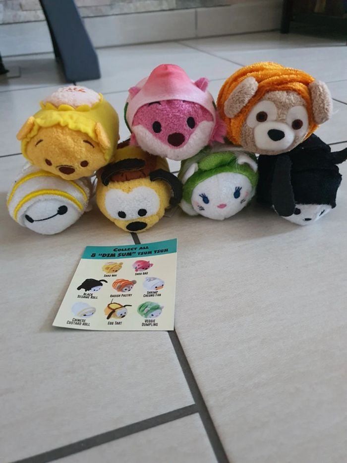 6 Tsum tsum dim sun Hong Kong disneyland