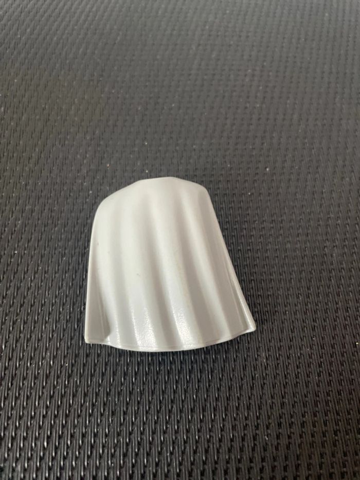 Playmobil cape rigide gris clair chevalier moyen âge pièces détachées - photo numéro 3