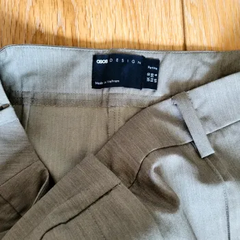 Pantalon Asos petite taille 38 neuf et étiqueté