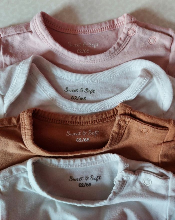 Lot de bodies - photo numéro 10