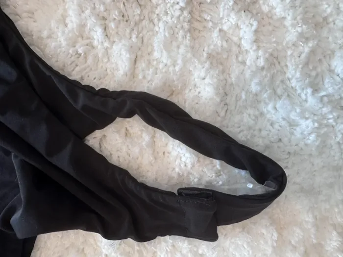 Body à manches courtes Boohoo noir – Double couche – Taille 38 – Neuf avec étiquette - photo numéro 2