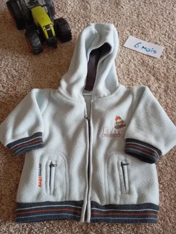 Veste polaire 6 mois